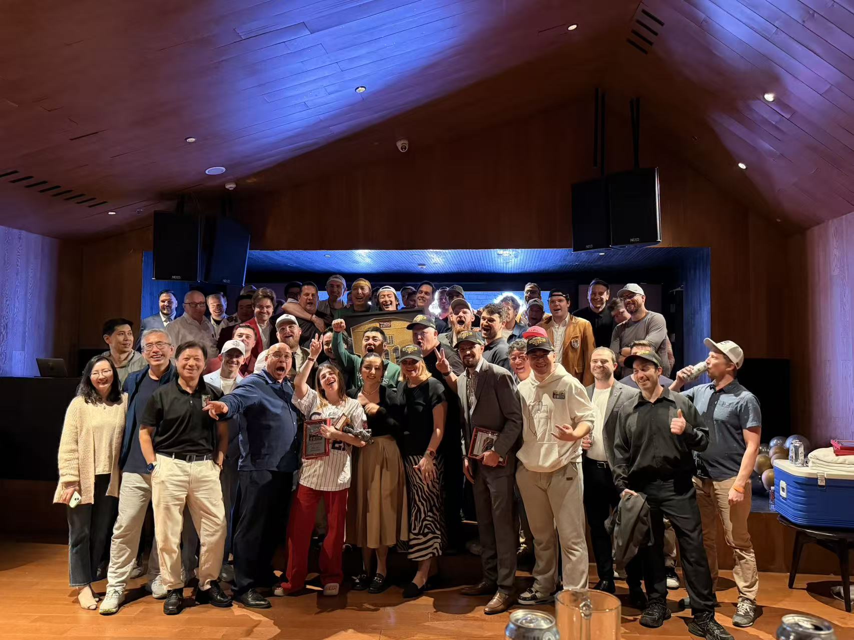 League gallery photo 12